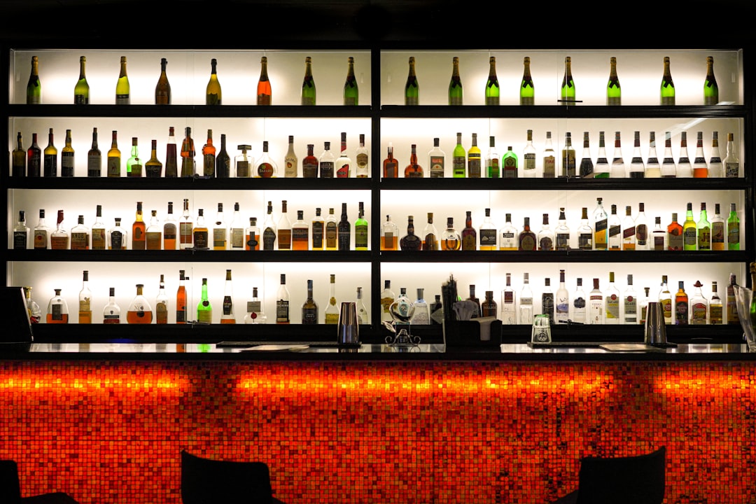 Bar and restaurant counter